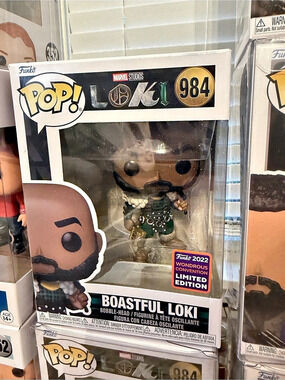 Funko Boastful Loki #984 Marvel Pop!
